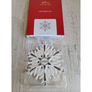 Hallmark snowflake glitter ornament Xmas White decor snow